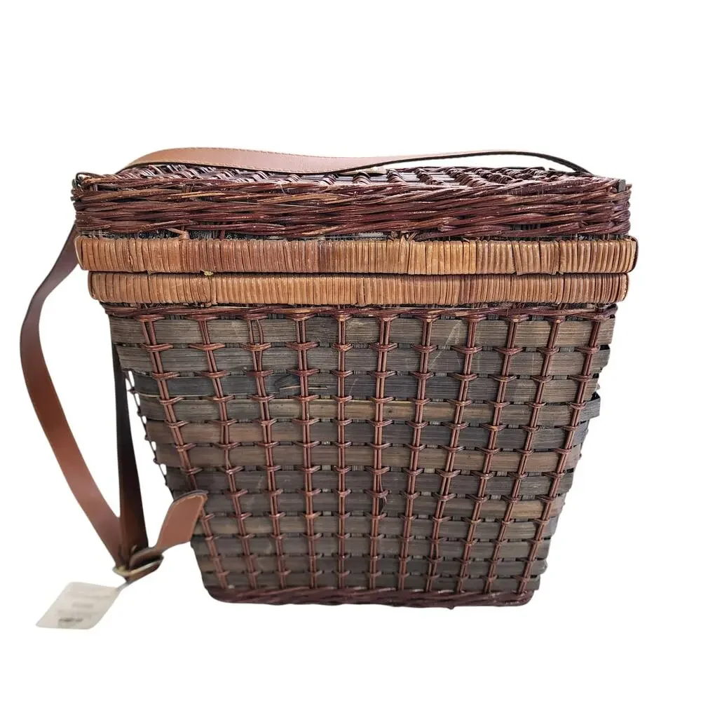 Pier‎ 1 Vintage Wicker Rattan Picnic Basket Service for Two Plaid Lined Utensils
